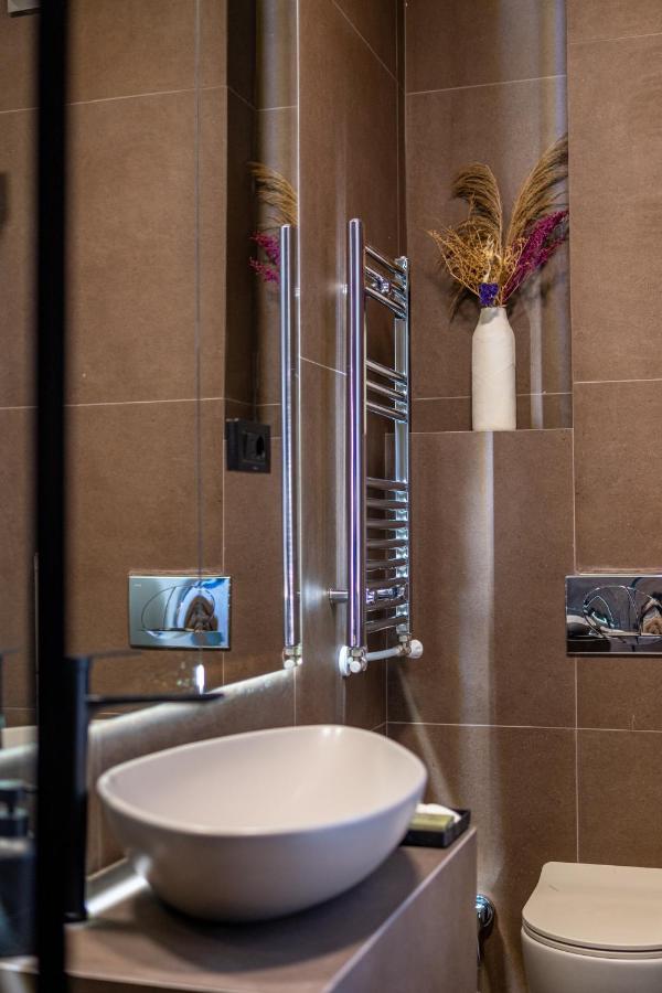 Bloom Suites 普里什蒂纳 外观 照片