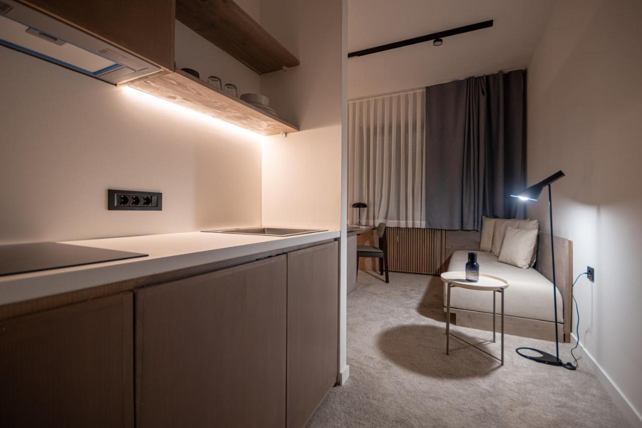 Bloom Suites 普里什蒂纳 外观 照片
