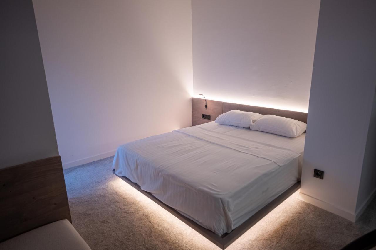 Bloom Suites 普里什蒂纳 外观 照片