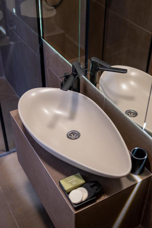 Bloom Suites 普里什蒂纳 外观 照片